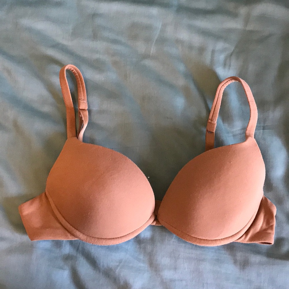 Nude bra